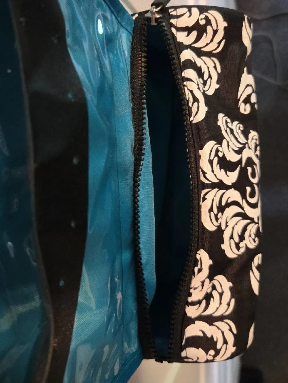 Turquoise Hanging Jewelry Organizer with Black & White Pouch
